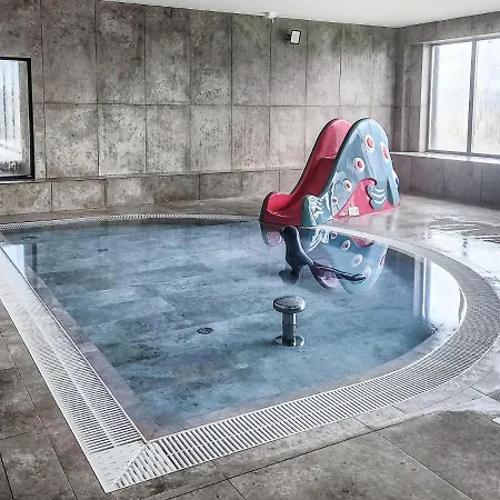Premium With Pool And Sauna 아파트 *