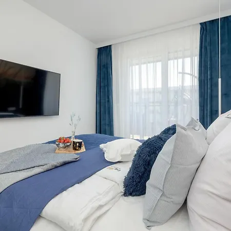 By Dziwna River With & Pool Appartement