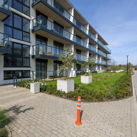 Appartement By Dziwna River With & Pool