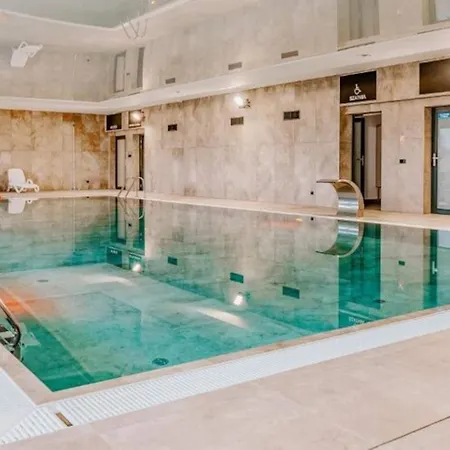 아파트 Premium With Pool And Sauna