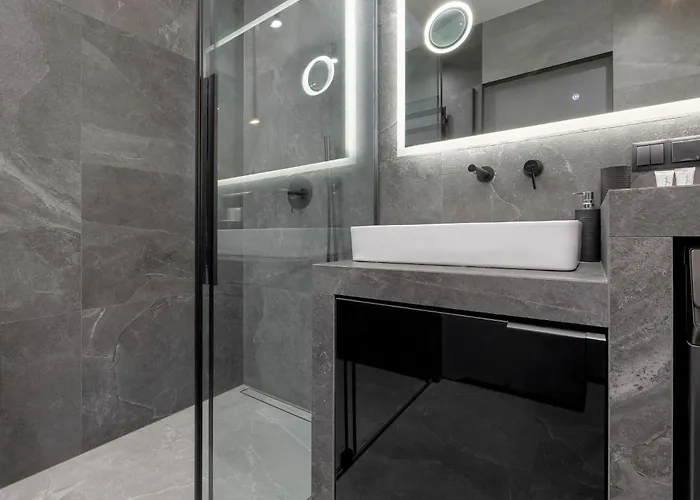 By Dziwna River With & Pool Apartamento *