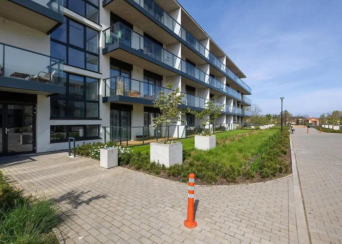 Daire By Dziwna River With & Pool