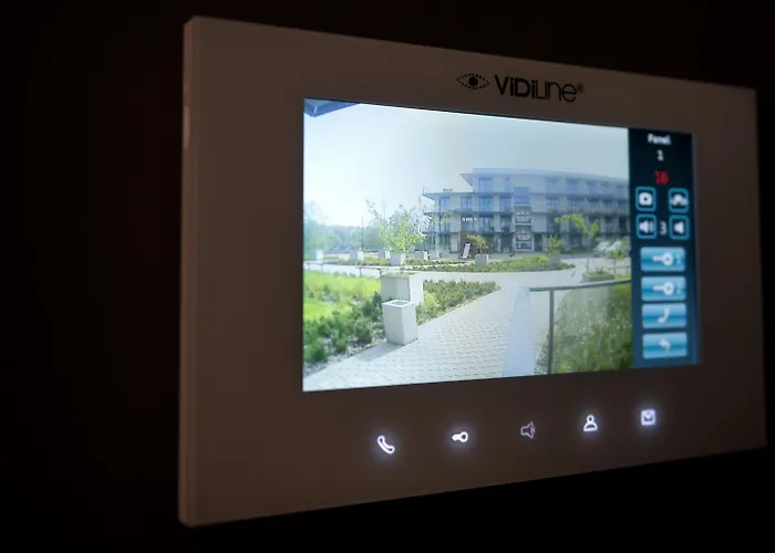 Daire By Dziwna River With & Pool *